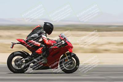 media/May-25-2025-TrackXperience (Sun) [[393a69de75]]/Level 1/Session 5 (Speed Pans)/